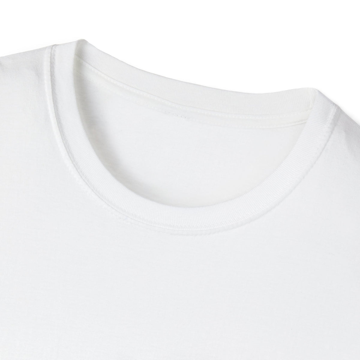 Detalle del diseño Aprende. Crece. Lidera. en camiseta EML